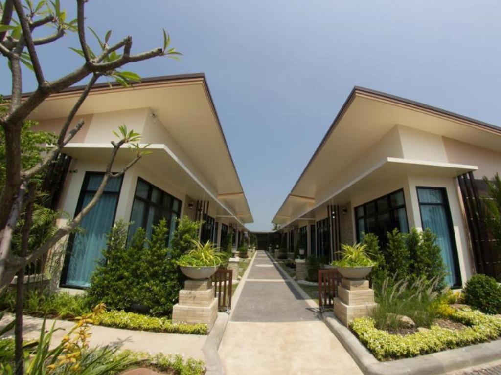 Med Room Korat Nakhon Ratchasima Exterior photo