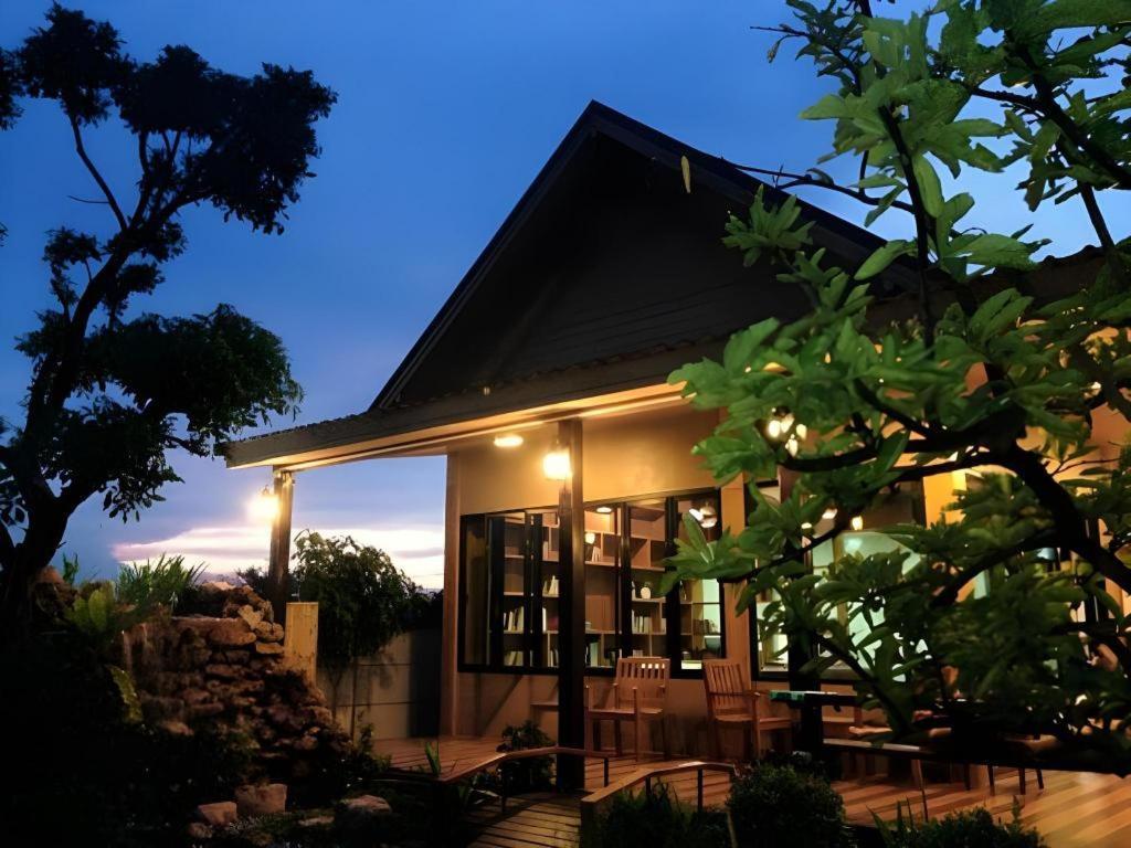 Med Room Korat Nakhon Ratchasima Exterior photo