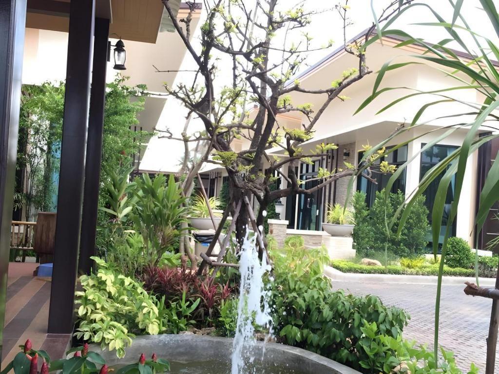 Med Room Korat Nakhon Ratchasima Exterior photo