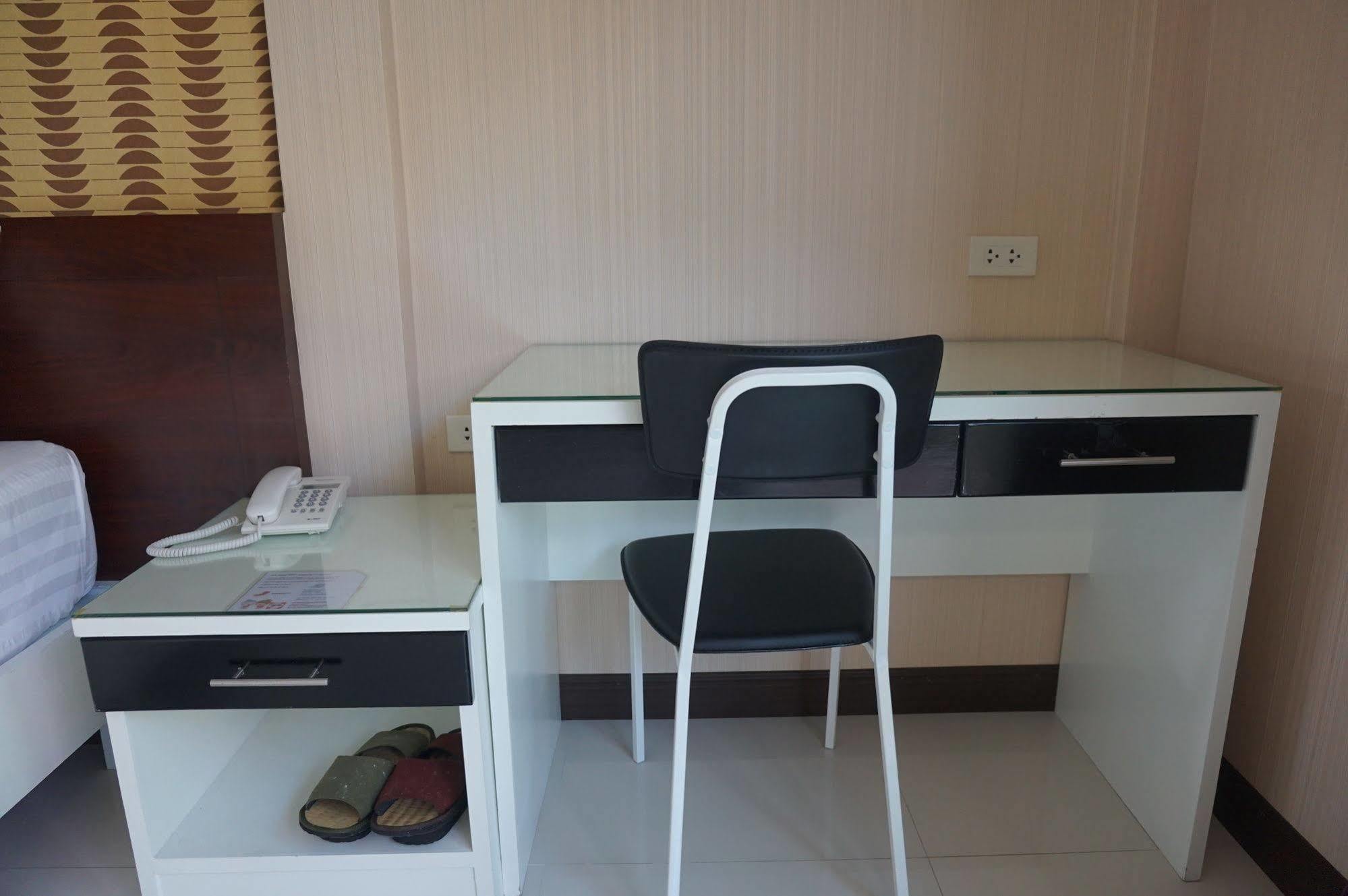 Med Room Korat Nakhon Ratchasima Exterior photo